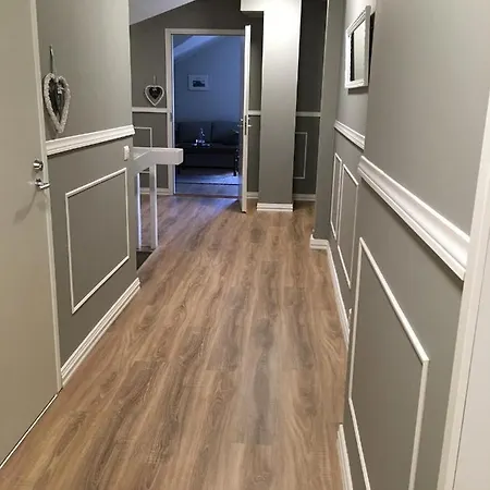 Cafe-restaurant & Saima Отель Савонлинна