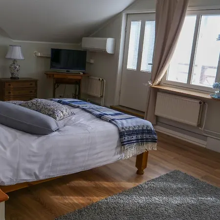 Hotel Cafe-restaurant&hotel Saima *