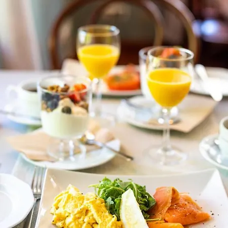 Cafe-restaurant & Saima Hotel Savonlinna