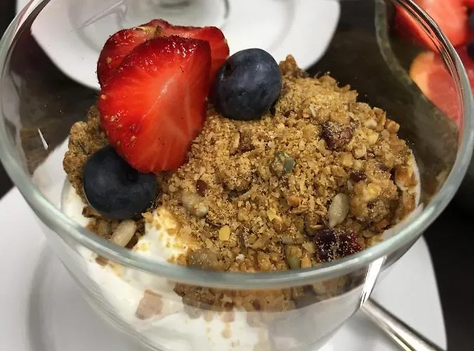 Cafe-restaurant & Saima Отель Савонлинна