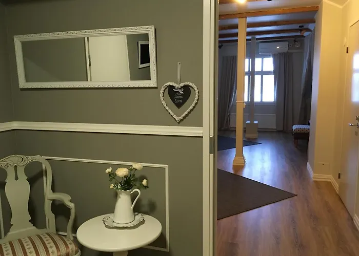 Cafe-restaurant & Saima *