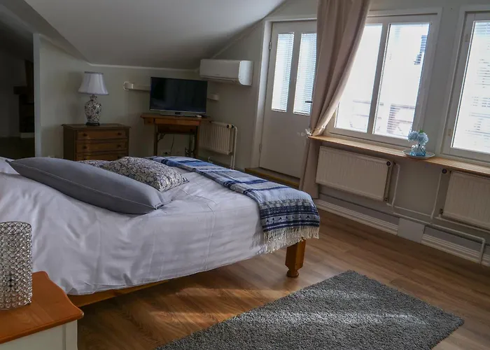 Отель Cafe-restaurant & Saima *