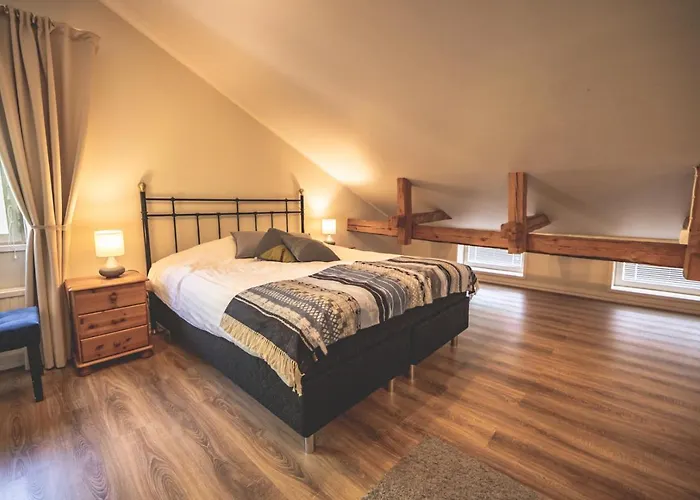 Cafe-restaurant & Saima