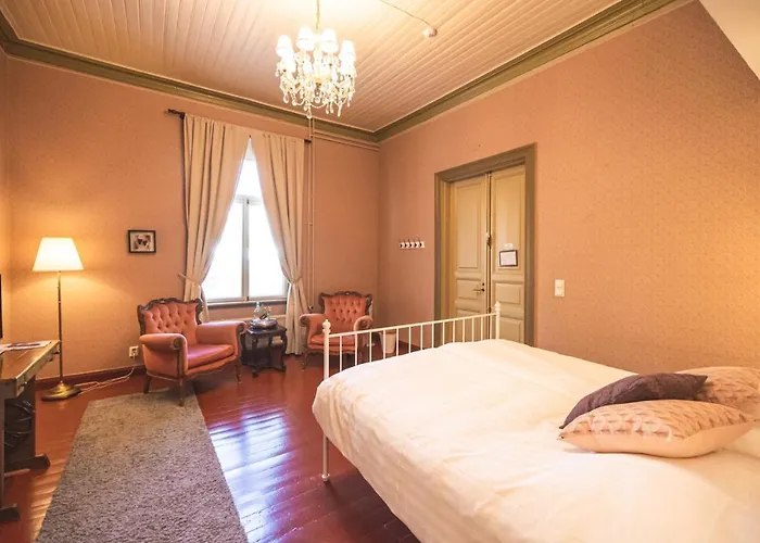 Cafe-restaurant & Saima Отель Савонлинна